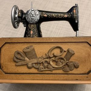 Singer sewing kit